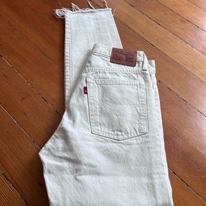 Levi’s Wedgie Fit size 24/ 25
